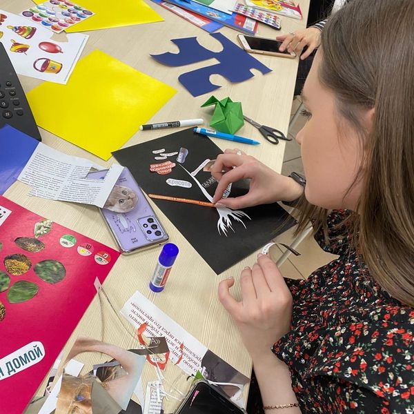 'Workshop "Make your own tree"' poster