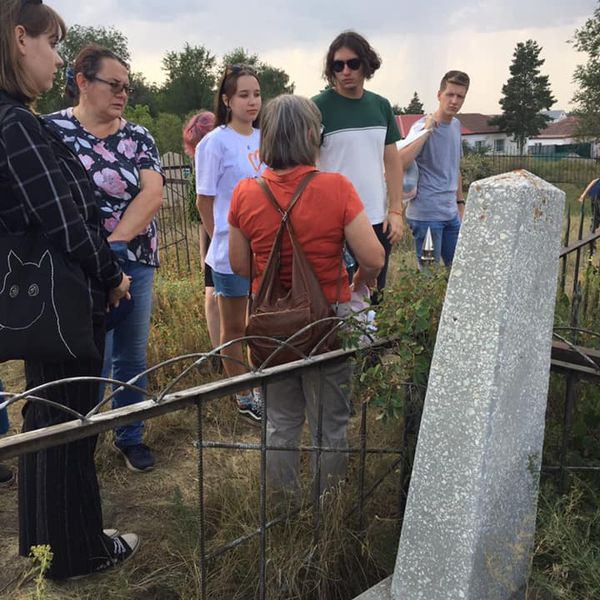 'Акция уборки кладбища в Челябинске' thumbnail